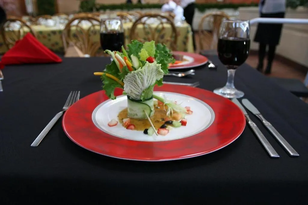 The Glenmore Inn & Convention Centre Calgary